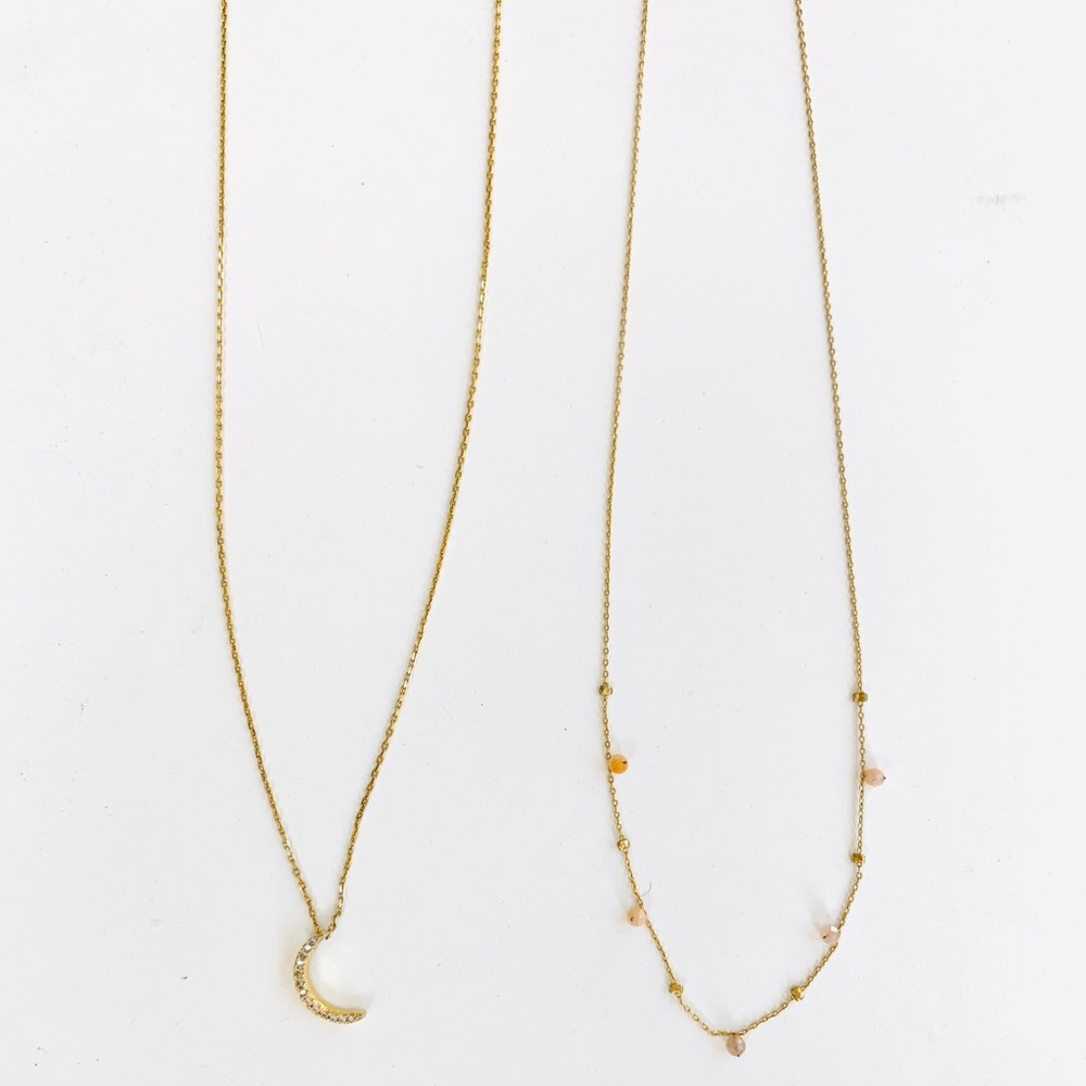 Dainty gold necklaces✨ (2 for 1)